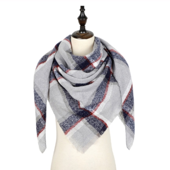 NWT Plaid Blanket Scarf Wrap - Picture 4 of 5